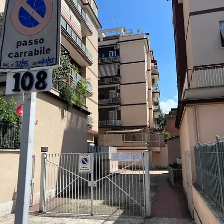 Maison Del Forte Boccea Apartment Rom